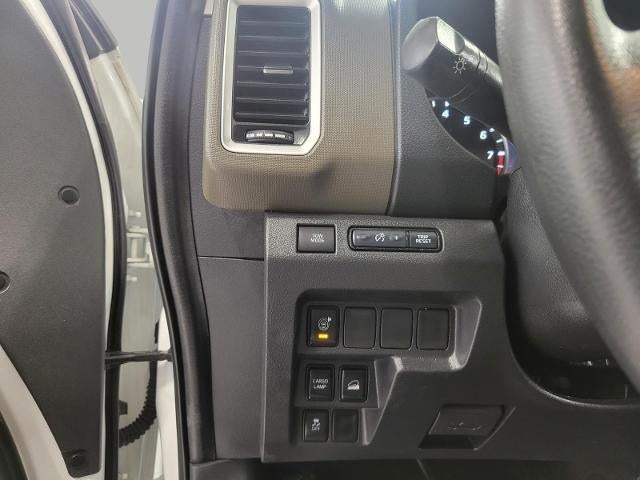 2022 Nissan Frontier Crew Cab SV 4x4