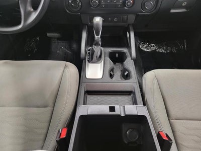 2022 Nissan Frontier Crew Cab SV 4x4