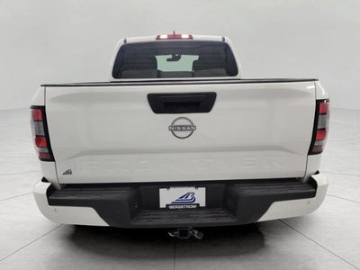 2022 Nissan Frontier Crew Cab SV 4x4