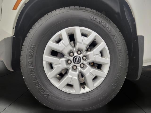 2022 Nissan Frontier Crew Cab SV 4x4
