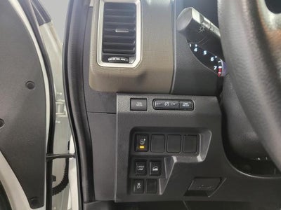 2022 Nissan Frontier Crew Cab SV 4x4