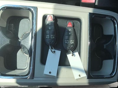 2016 Chrysler Town & Country LX