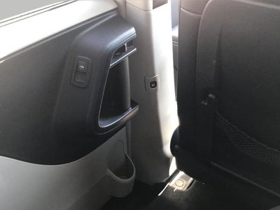 2016 Chrysler Town & Country LX
