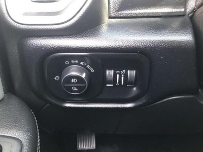 2020 RAM 2500 Big Horn Crew Cab 4x4 6'4" Box