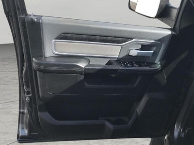 2020 RAM 2500 Big Horn Crew Cab 4x4 6'4" Box