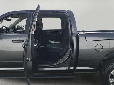 2020 RAM 2500 Big Horn Crew Cab 4x4 6'4" Box