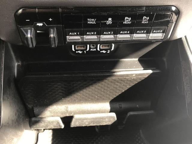 2020 RAM 2500 Big Horn Crew Cab 4x4 6'4" Box