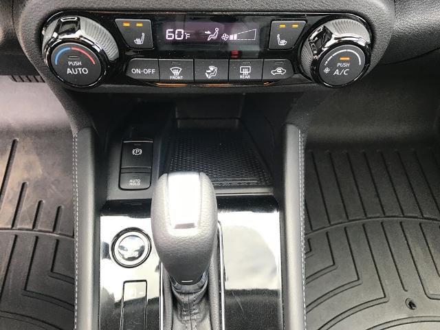 2024 Nissan Kicks SR Xtronic CVT