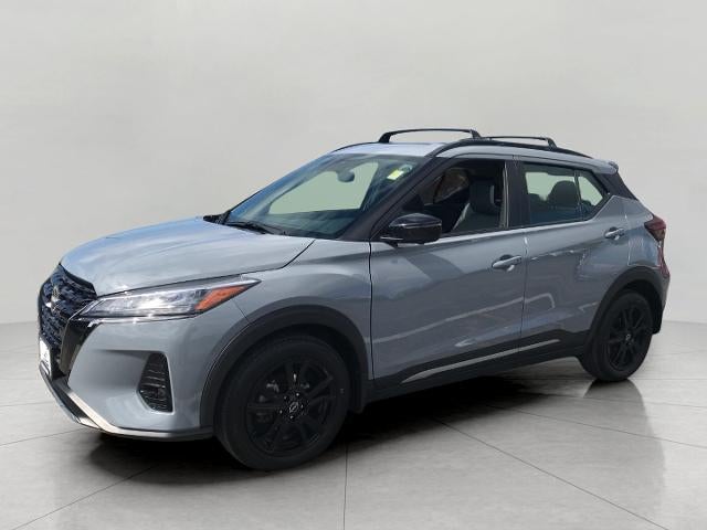 2024 Nissan Kicks SR Xtronic CVT