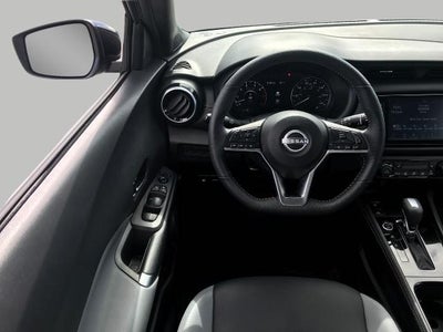 2024 Nissan Kicks SR Xtronic CVT
