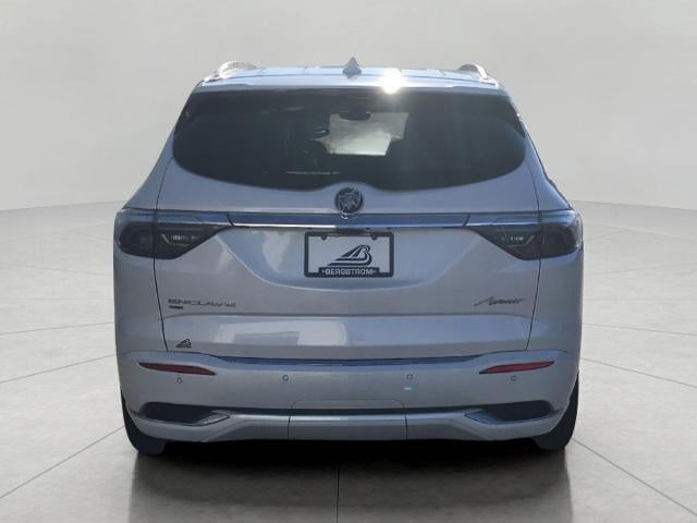 2022 Buick Enclave Avenir