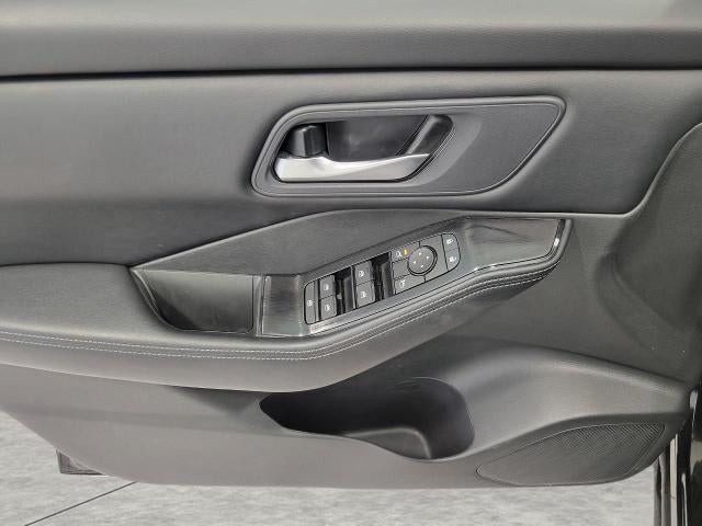 2025 Nissan Rogue SV Intelligent AWD