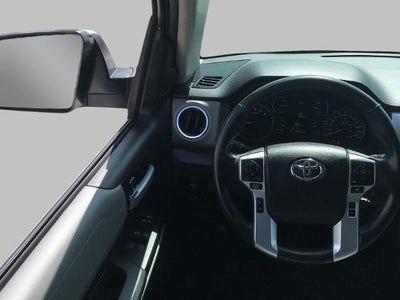 2018 Toyota Tundra 4WD SR5