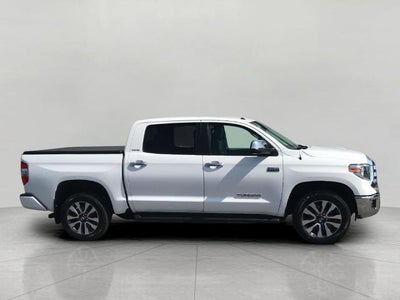 2018 Toyota Tundra 4WD SR5