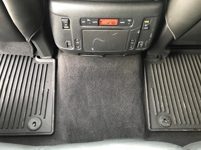 2018 Nissan Armada SV