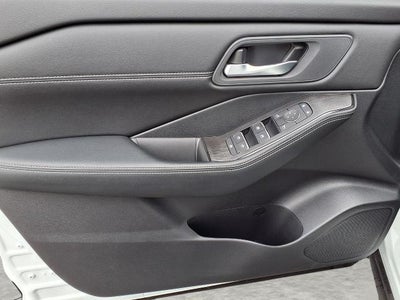 2025 Nissan Rogue SL Intelligent AWD