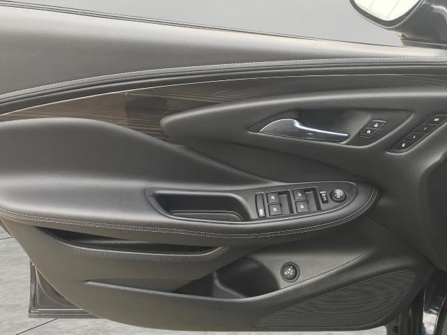 2020 Buick Envision Essence Group