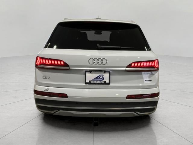 2022 Audi Q7 Premium Plus