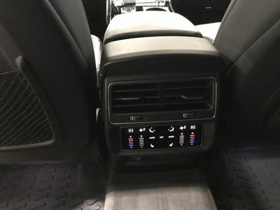 2022 Audi Q7 Premium Plus